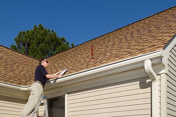 Best Emergency Roof Repair Services  in Lowell, MI